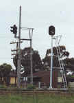 14-10-00 BMS signals 03.jpg (45006 bytes)