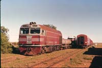   NJ5 shunting Ghan consist