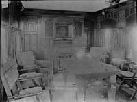 'b02-51b - circa 1920 - Dining saloon of "SS 44"'