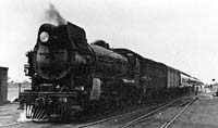'b07-23e - 1952 - Commonwealth Railways engine C 69 on Trans-Australian at Parkeston'