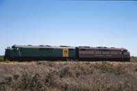 4.2.1986,GM39 (green) and GM46 (silver) Stirling north green/gold maroon/silver