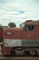 'cd_p0105125 - 8<sup>th</sup> April 1986 - Dry Creek - Steamranger - Diesel Electric 909'