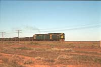 8.4.1987 Mannahill BL28 + GM37 hauling ore train