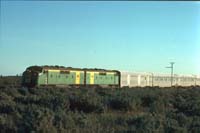 'cd_p0107038 - 8<sup>th</sup> April 1987 - Mannahill - GM 26 and GM 33 hauling "The Alice"'