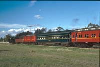 'cd_p0107515 - 8<sup>th</sup> June 1987 - Lameroo locos K153, brake CW and <em>Goulburn</em> car'