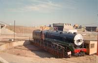 30.4.1988 Mile End - Moving Steam Engine 504 to Port Dock