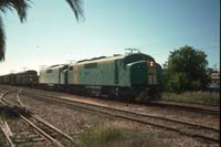 9.10.1988 Peterborough GM41 (leading) + GM nose to tail leading