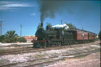 'cd_p0109054 - 29<sup>th</sup> December 1988 - Victor Harbor loco Rx 207 + carriages 70 + 426 + 71'
