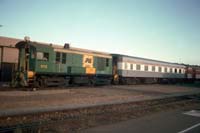 22<sup>nd</sup> February 1989,Keswick loco 512 + VLINE State car No.