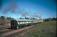  8.1989  Adelaide gaol loop loco 520 + AVBY2 + <em>Bowmans</em> + steel cars