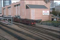 24.3.1995  Adelaide - Red Hen 428 + other railcars