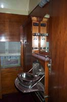 'cd_p1001803 - 1<sup>st</sup> September 2001 - National Railway Museum - Port Adelaide - AR 33 interior'