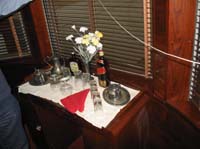 'cd_p1016170 - 12<sup>th</sup> September 2004 - National Railway Museum - Port Adelaide - interior <em>Vice-Regal</em> car'