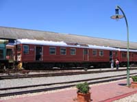 'cd_p1019779 - 16<sup>th</sup> January 2005 - National Railway Museum - Port Adelaide - Red Hen 400'