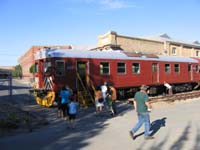 'cd_p1021615 - 23<sup>rd</sup> April 2005 - National Railway Museum - Port Adelaide - Behind the scenes weekend - Red Hens 400 '