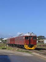 'cd_p1023380 - 17<sup>th</sup> July 2005 - National Railway Museum - Port Adelaide - Thomas the Tank Engine and Friends - Red Hen 321 + 875 + 400'