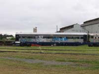 'cd_p1024985 - 21<sup>st</sup> October 2005 - Islington  Bluebird trailer car 100 <em>Cabernet</em>'