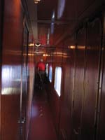 'cd_p1028426 - 9<sup>th</sup> April 2006 - Keswick  Interior DF 232 Queen Adelaide Gold Kangaroo dining car'