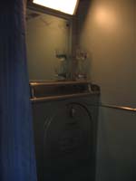 'cd_p1028452 - 9<sup>th</sup> April 2006 - Keswick  Interior ARL 922 Gold Kangaroo sleeping car'