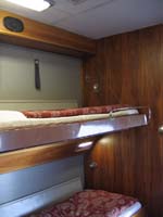 'cd_p1028465 - 9<sup>th</sup> April 2006 - Keswick  Interior ARL 922 Gold Kangaroo sleeping car - wheel chair access compartment'