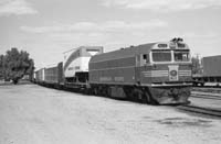   25.8.1976 - Marree - NJ2 on mixed train