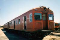 'pf_1012 - 8.10.1996 - stored redhens 409 (renumber 318),433,367 in Adelaide depot'