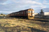 'pf_1076 - 6.3.1996 - 405, 428, 400, 875, 321 enter Port Dock Yard'