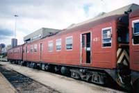 'pf_1110 - 25.4.1997 - redhens 373,436,405 stabled in Adelaide yard'