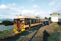 24.3.2001 405 in Dock Platform Mt Gambier