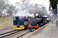 18.11.2001 255 and Rx207 at Mount Barker Junction