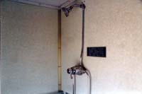 'pf_1290 - 9.11.2004 - Shower compartment of BRE134'