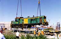 'pf_1478 - 21.11.1997 - DA3 is lifted by Cranes after accident'