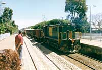 October 1999 841 shunting ballast wagons at West Croydon